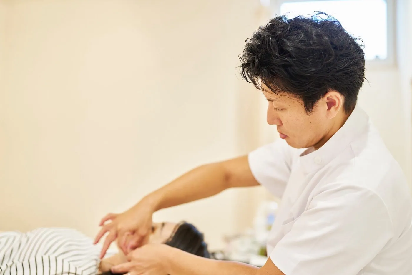 鍼灸治療の施術